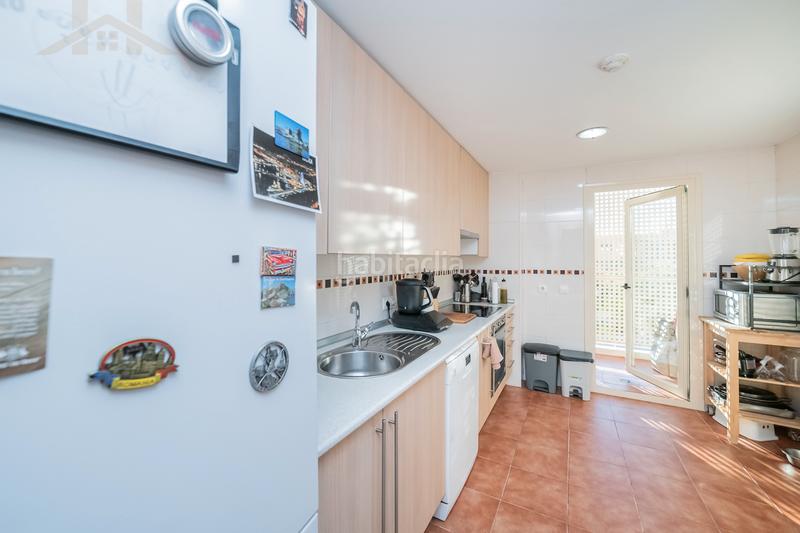 Foto 4e84000c-16d4-45de-ba5b-f97c63f80346. Pis a avenida del cantábrico 5 a Las Castañeras - Bulevar Arroyomolinos