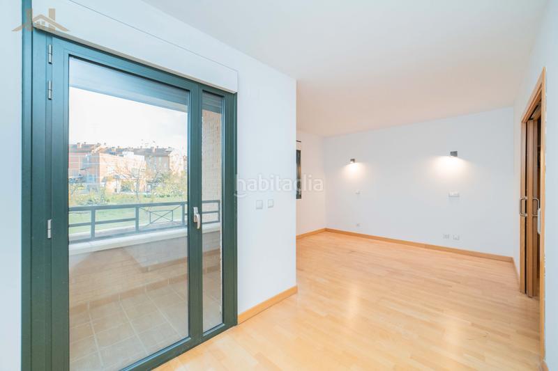 Foto 59d9e6a8-a5b9-426f-9dbe-5630328d1677. Chalet en calle de cadaqués 24 en Urbanización El Mediterráneo Arroyomolinos