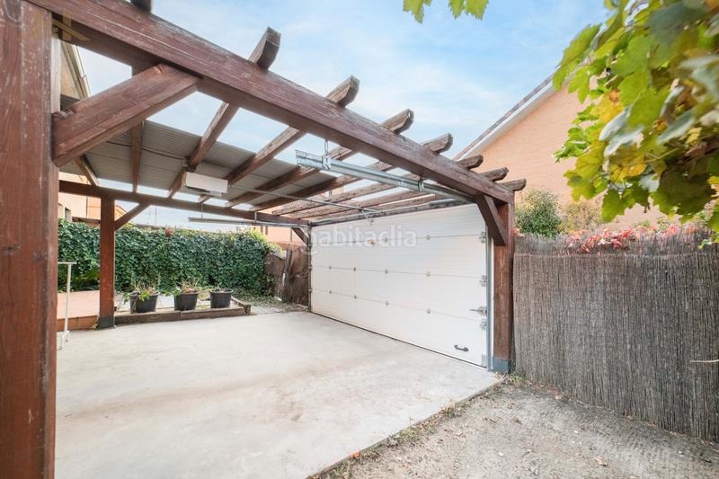 Foto 4c52c795-824b-4926-9caf-c3648e7ee189. Chalet dans calle de cadaqués 24 dans Urbanización El Mediterráneo Arroyomolinos