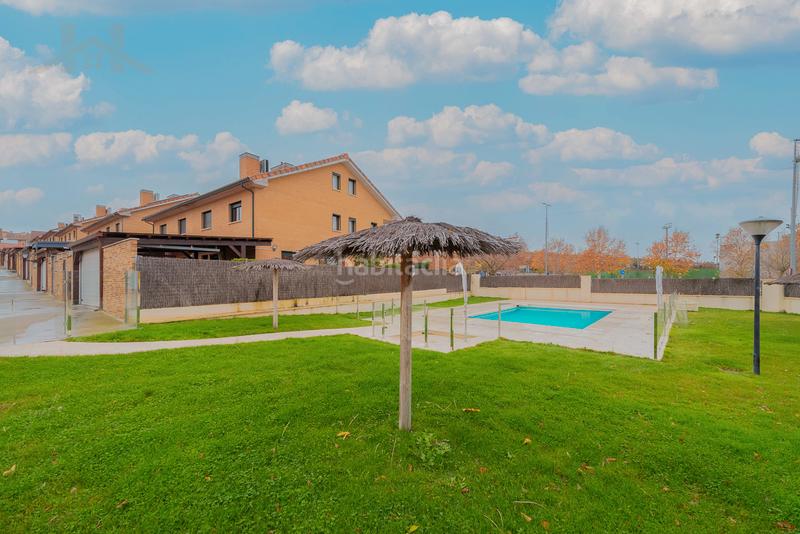 Foto 723759be-8c1e-4546-9767-48acccda2fcc. Chalet dans calle de cadaqués 24 dans Urbanización El Mediterráneo Arroyomolinos