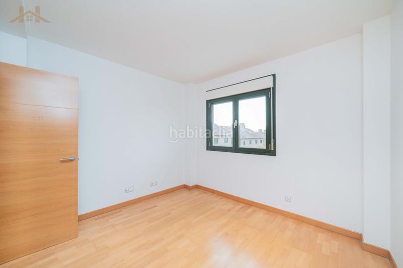 Foto b4b01098-4d56-418d-855c-130bdddb83b1. Xalet a calle de cadaqués 24 a Urbanización El Mediterráneo Arroyomolinos