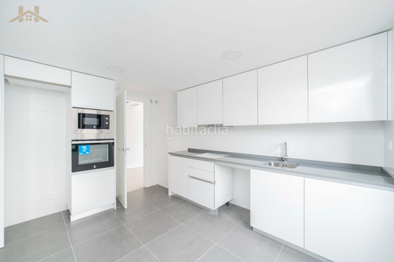 Foto 592a83a0-1afc-4638-95bf-2b56b610c426. Maison jumelée dans calle de irlanda 38 dans Zona Europa Arroyomolinos