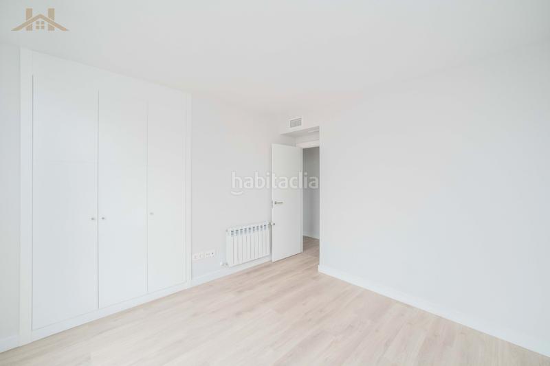 Foto 7fdcc860-b955-40ab-a3e3-c77a0392360f. Maison jumelée dans calle de irlanda 38 dans Zona Europa Arroyomolinos