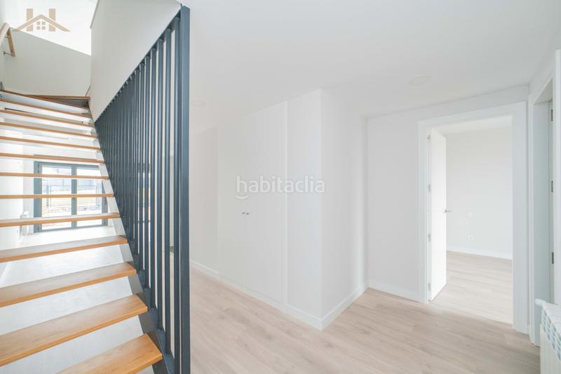 Foto a504e17e-23b2-46ed-904f-a0c56045b805. Maison jumelée dans calle de irlanda 38 dans Zona Europa Arroyomolinos