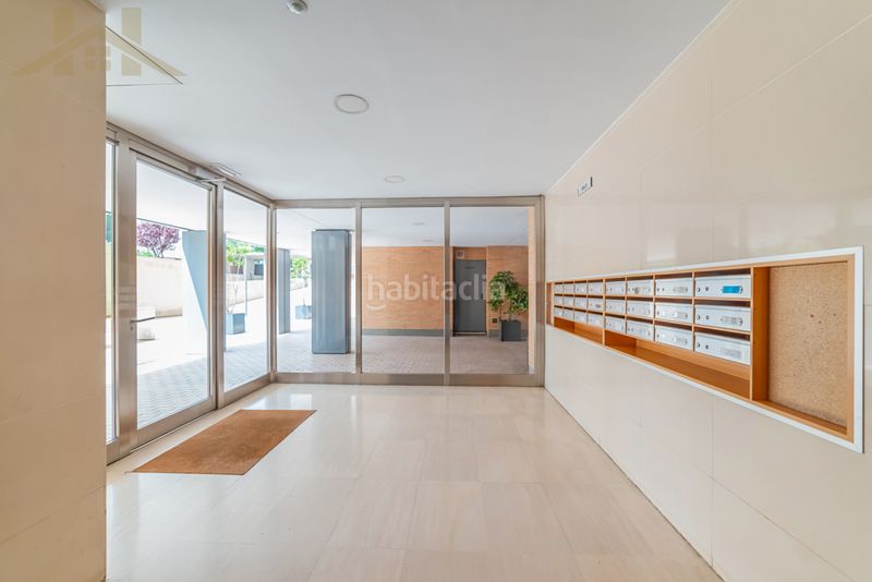 Foto ab317704-633b-419f-bf68-5e4a65797945. Pis amb calefacció aparcament piscina a Las Tablas Madrid
