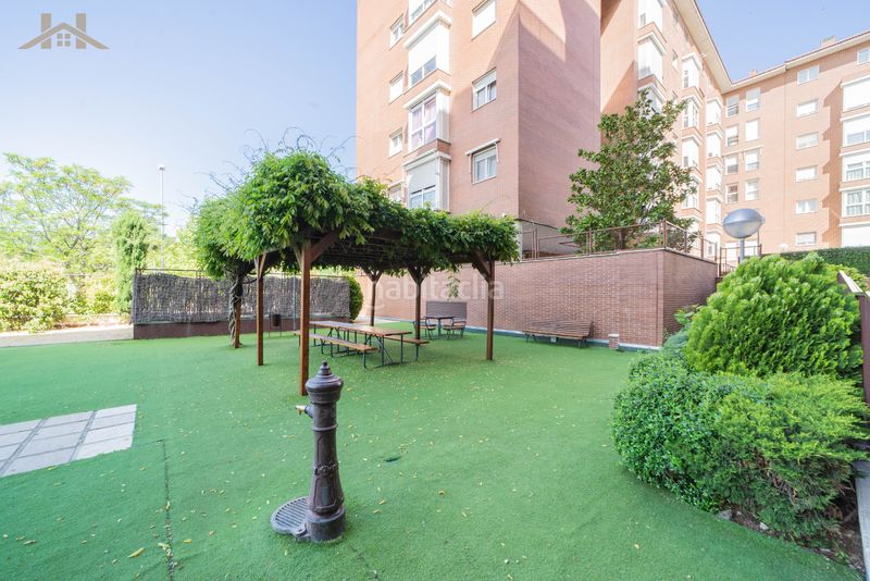 Foto cf32d927-c294-45dc-a9a7-5e539d1a08f3. Pis amb calefacció piscina a Las Tablas Madrid