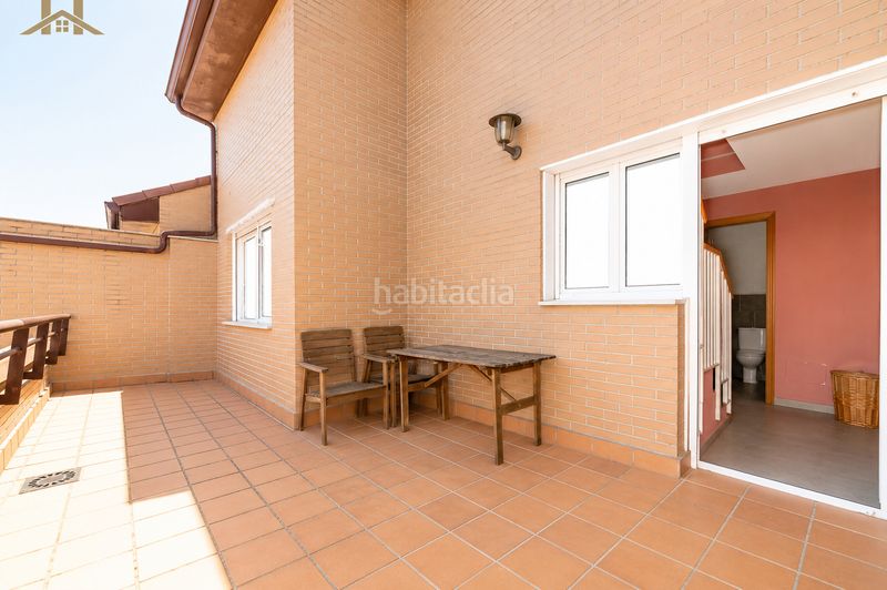 Foto 1e672b6e-c15f-4ff2-b554-47c7e031eba2. Reihenhaus in calle de comillas 106 in Las Castañeras - Bulevar Arroyomolinos