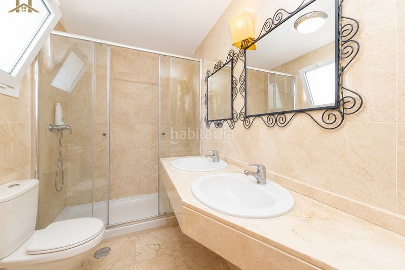 Foto 1f0d3e8e-1b5c-41db-8bb3-b64be709871a. Reihenhaus in calle de comillas 106 in Las Castañeras - Bulevar Arroyomolinos