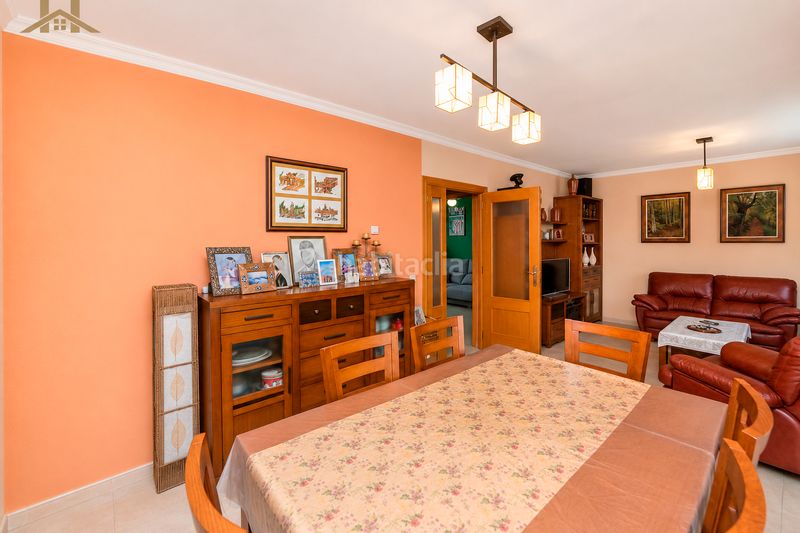 Foto 44a2c8d6-1d51-4322-9cb9-bc51f65de89d. Reihenhaus in calle de comillas 106 in Las Castañeras - Bulevar Arroyomolinos