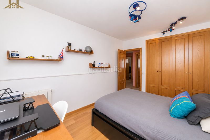 Foto e3c2ec0a-7267-4b57-887d-727edf811a1c. Reihenhaus in calle de comillas 106 in Las Castañeras - Bulevar Arroyomolinos
