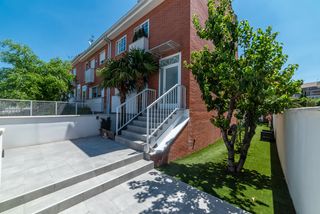 Casa pareada  Paseo del arroyo 104. Chalet pareado en venta en paseo del arroyo, 104