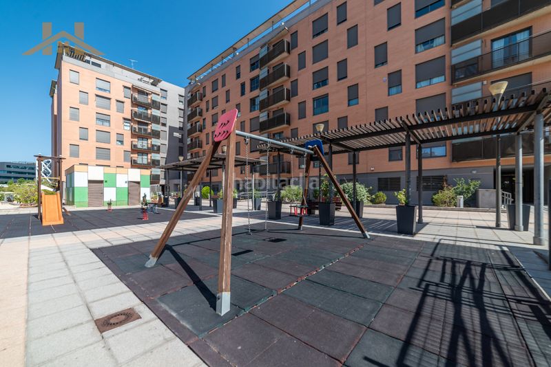 Foto 424d3265-7b9b-447d-b77c-2ffb957d10ca. Pis amb calefacció piscina a Las Tablas Madrid