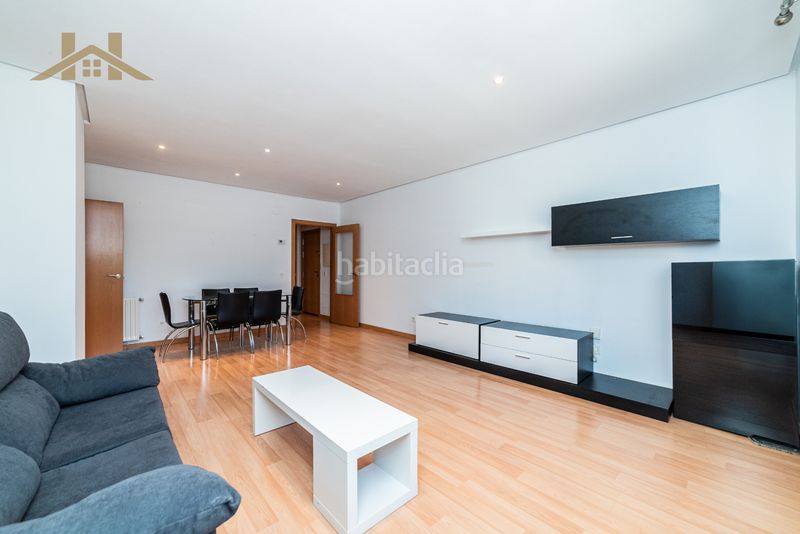 Foto a74cada7-6b2b-4143-8d14-78f134350323. Pis amb calefacció piscina a Las Tablas Madrid