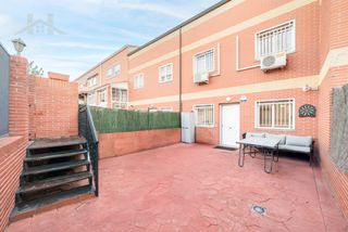 Casa adossada  Paseo de los olivos 157. Chalet adosado en venta en paseo de los olivos, 157