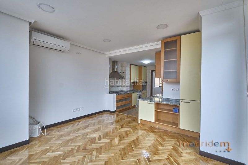 Foto ae13290b-2525-4d73-8a3e-3a98b95c0948. Lloguer àtic a Guindalera Madrid