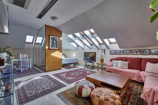 Lloguer Àtic a Ibiza. Magnífico áticoestudio amueblado de 70 m2 en barrio de ibiza  re