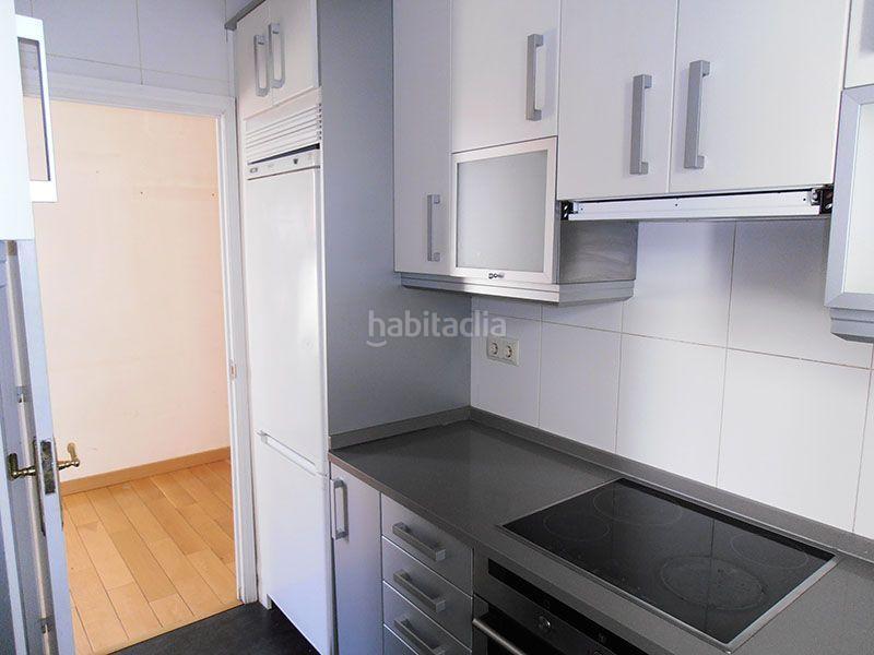 Foto 7513172b-94d8-4ed9-91cd-a792cec3dede. Affitto attico in Cortes-Huertas Madrid