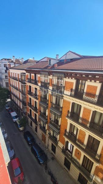 Foto d3bd32b8-2446-448a-9f44-0d86e576200d. Lloguer àtic a Cortes-Huertas Madrid