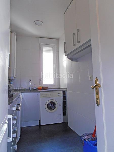 Foto e260e3d4-7eef-4280-9e58-3d3a7f5b6a5c. Location attique dans Cortes-Huertas Madrid
