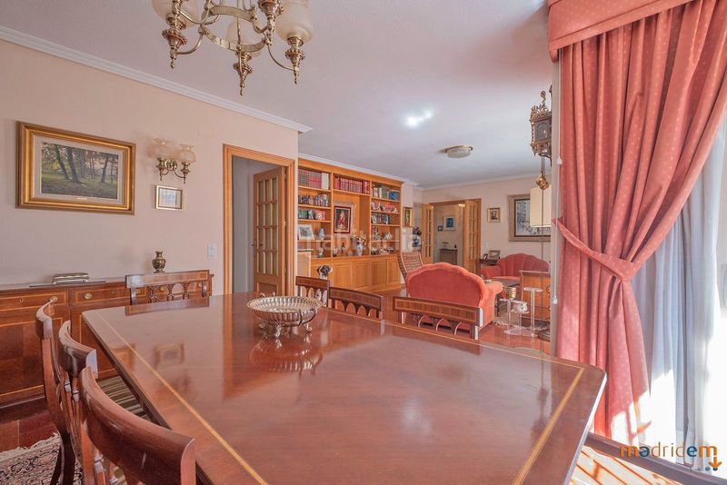 Foto c4800429-75d5-46aa-8993-ecd0185f50d0. Apartament amb calefacció piscina a Hispanoamérica-Bernabéu Madrid