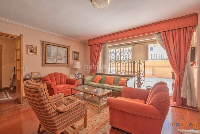 Foto d26f4c23-ecc1-43c3-b160-746af634e647. Apartament amb calefacció piscina a Hispanoamérica-Bernabéu Madrid
