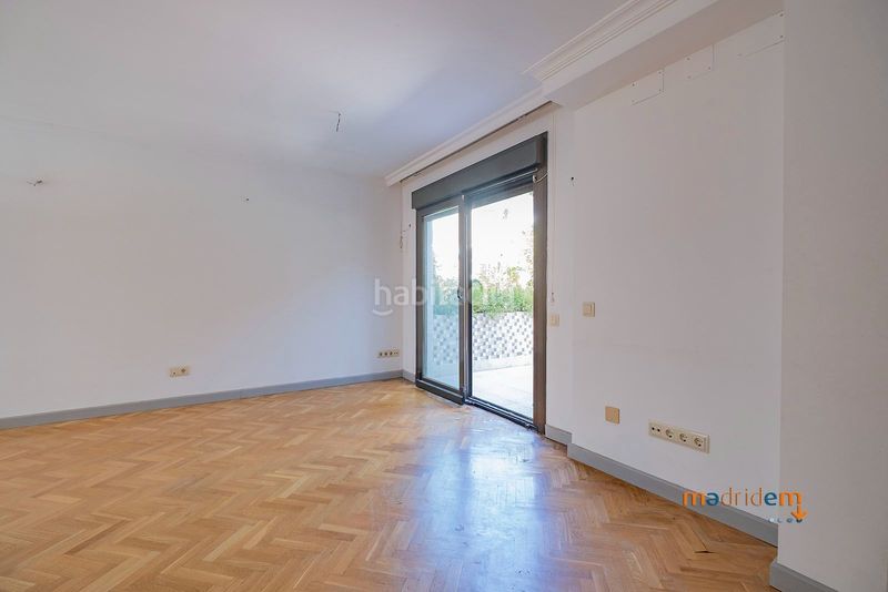 Foto 3935a601-6433-429f-82c8-2254bd3eb877. Casa adossada amb calefacció a Concepción Madrid