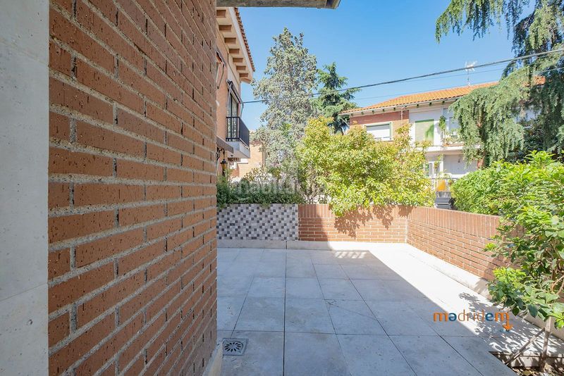 Foto 3b2611ad-bb2a-432c-99ab-bfcddec90889. Casa adossada amb calefacció a Concepción Madrid