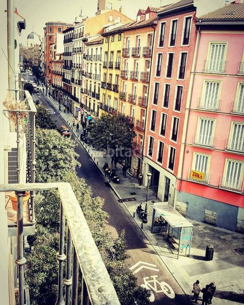 Foto 711a0948-563a-41d8-a162-c029325a7281. Lloguer àtic amb calefacció a Palacio Madrid