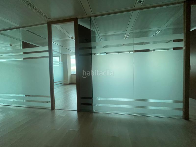 Foto d1798f50-c4d8-4495-908c-339f492d0201. Miete büro in avenida juan carlos i 13 in La Garena Alcalá de Henares