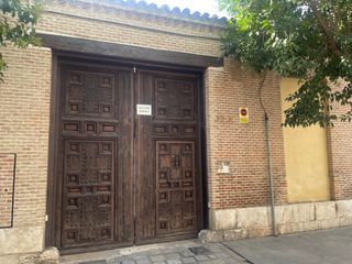 Car parking in Calle de santiago 22