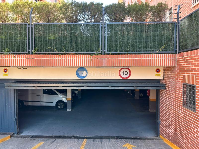 Foto 8914f45b-b851-4671-a1ec-97771ed5f4fb. Location parking voiture dans Val Alcalá de Henares