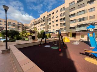 Location Appartement  Calle de bulgaria