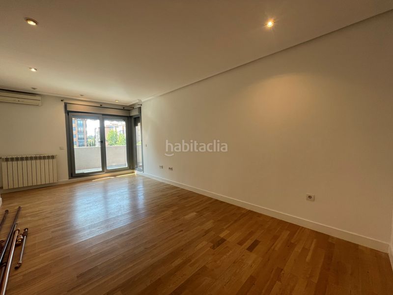 Foto a478a88e-8b92-4506-9d21-450a811b8029. Alquiler piso en Rejas Madrid
