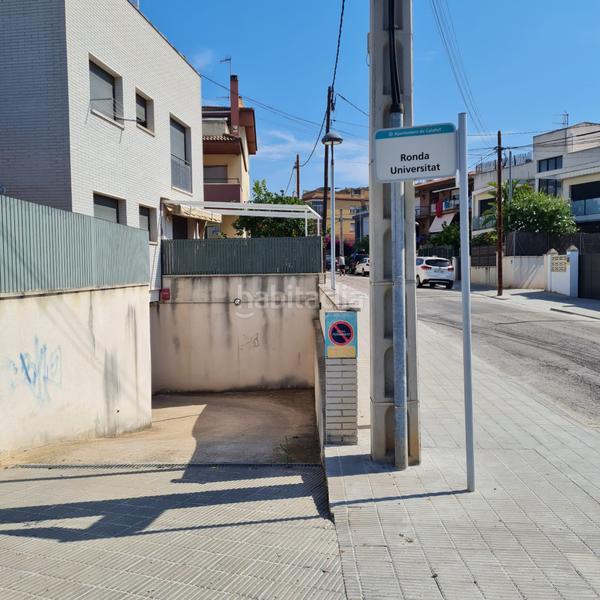 Foto aa326d01-6f0d-43a3-bdf6-fa4e58849325. Parking coche en Segur de Calafell nucli urbà Segur de Calafell