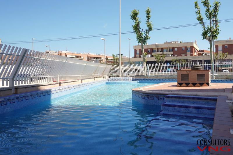 Foto a7492df3-104f-4182-ae85-8a12db66d8de. Rent business premise in Cunit residencial Cunit