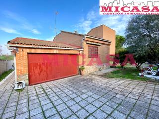 Xalet a Valdeolmos - Alalpardo. Chalet en mirabal