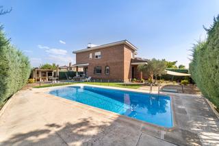 Xalet  Calle fuente montes. !! espectacular chalet independiente !!