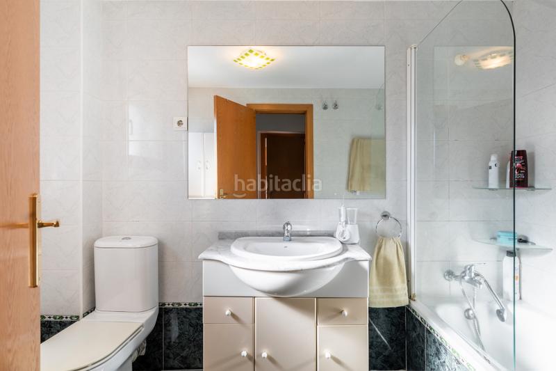 Foto 412f1ef4-8e7b-4ea1-b926-d4142a36be7b. Casa a schiera con parcheggio piscina in Zona El Caño Arroyomolinos