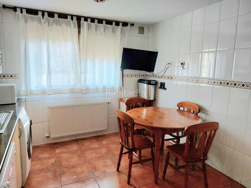 Foto d7fd90c5-6c6e-42ca-925a-486302fc838d. Casa a schiera con parcheggio piscina in Zona El Caño Arroyomolinos