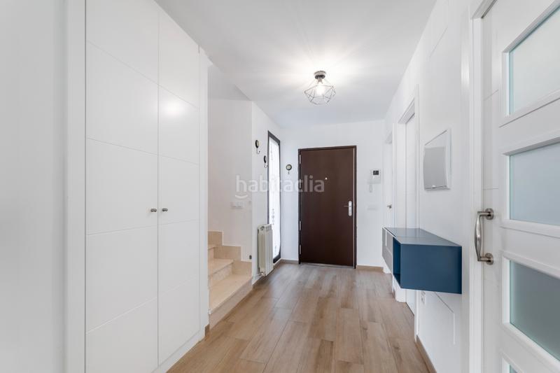 Foto 0f47d03a-8442-43e9-9586-02f8381afd13. Casa bifamiliare con parcheggio in Las Castañeras - Bulevar Arroyomolinos