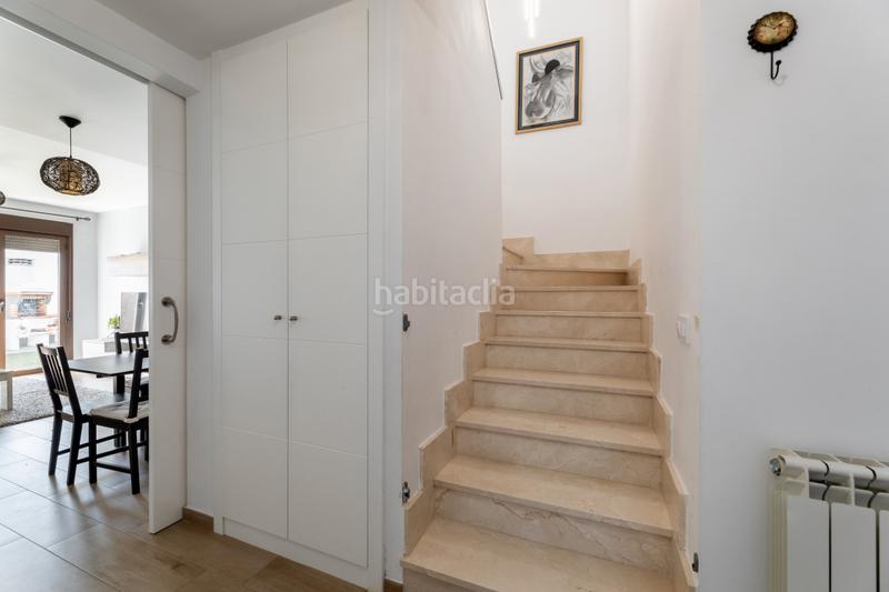 Foto 20d67ce9-4035-47c0-a58c-db66bb1dd180. Casa bifamiliare con parcheggio in Las Castañeras - Bulevar Arroyomolinos