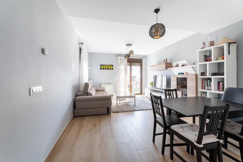 Foto 63ad6c75-ceb9-4557-9027-accf386371a3. Casa bifamiliare con parcheggio in Las Castañeras - Bulevar Arroyomolinos