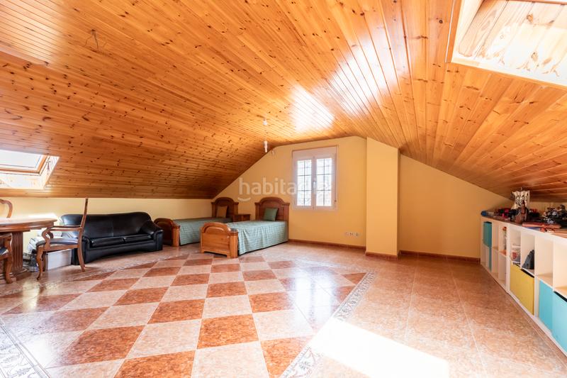 Foto 5b59a35a-5c3a-498b-8855-225ef0656232. Chalet avec cheminée chauffage parking piscine dans Arroyomolinos