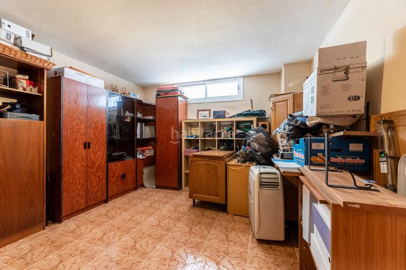 Foto 6b647813-1451-4f31-827c-d098bfe859f4. Chalet avec cheminée chauffage parking piscine dans Arroyomolinos