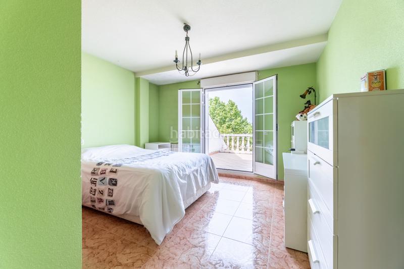 Foto 0896388a-733b-4997-8193-53abae72e3dd. Xalet amb xemeneia calefacció aparcament piscina a Arroyomolinos