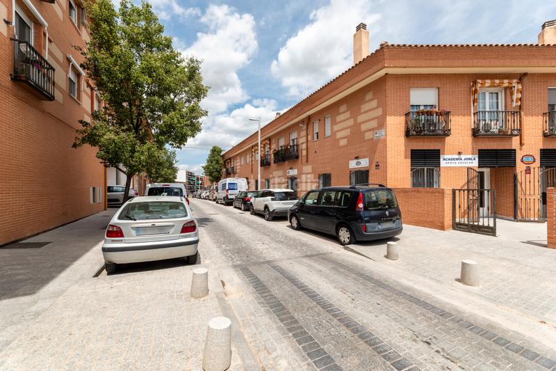 Foto 9284734a-ba4e-4b9c-ab4f-52c8e06dc9d5. Dúplex capital home vende espectacular dúplex invertido en el corazón del pueblo. en Navalcarnero