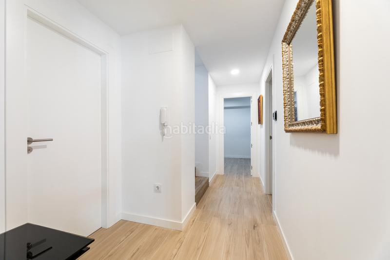 Foto c8ef2514-9ef9-46e6-b026-fc1177287823. Dúplex capital home vende espectacular dúplex invertido en el corazón del pueblo. en Navalcarnero
