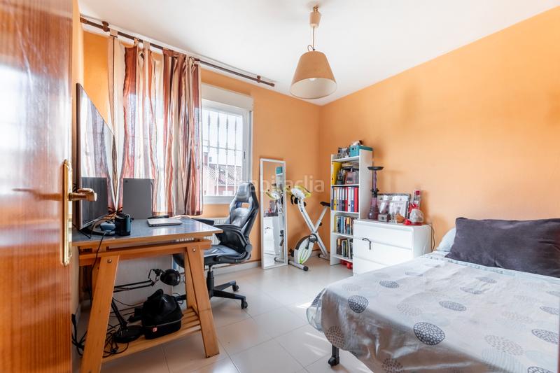 Foto af1d7591-64c3-4069-812b-24414bd5f35a. Casa pareada capital home vende en exclusiva chalet pareado del olivar . en Navalcarnero