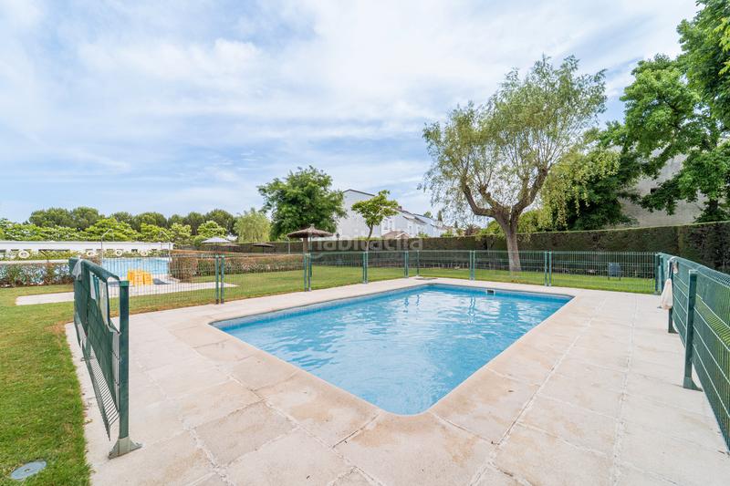 Foto ec89ab2d-4eff-4f16-9192-c1d89d71f7eb. Casa amb aparcament piscina a Valdepastores-Las Encinas Boadilla del Monte