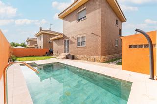 Xalet  Calle urano. Chalet en venta en carranque